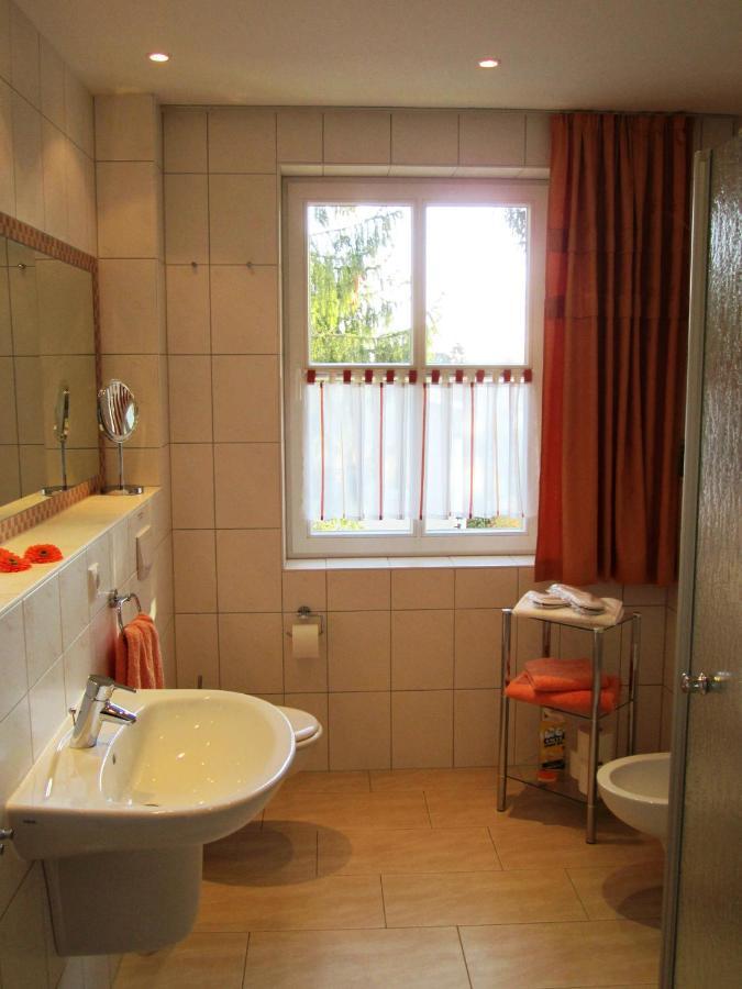 Haus Ostseeduo Fewo Nr. 4 ゼーバート・ヘリングスドルフ エクステリア 写真